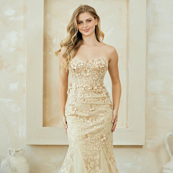 NEW SLEEVELESS STRAPLESS MERMAID DRESS EMBROIDERED W/ FLORAL APPLIQUE AC SU081